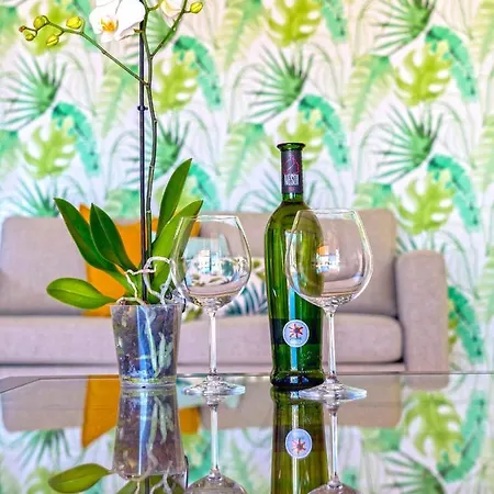Cosmopolitan En Cerca De Dunas Maspalomas (Gran Canaria)